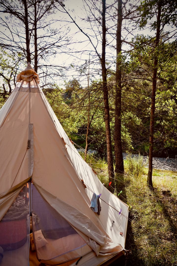 Image of a tipi tent